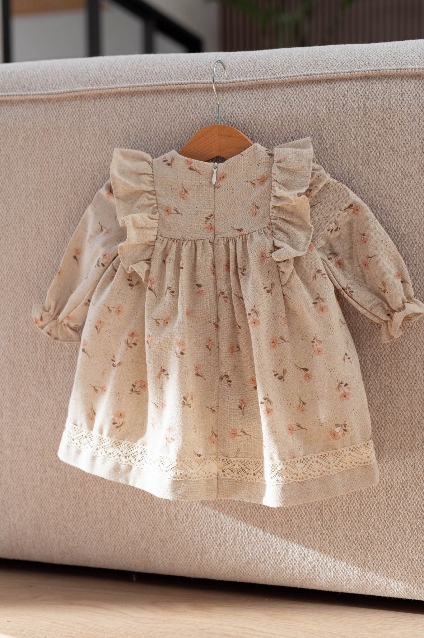 Vestido floral de primavera para niña | Mangas largas | Algodón suave y tejido ligero